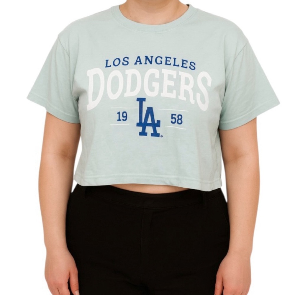 MLB U.S. Apparel “Los Angeles Dodgers” Graphic Crop Top (NWT) (Size: Small) - Picture 3 of 9